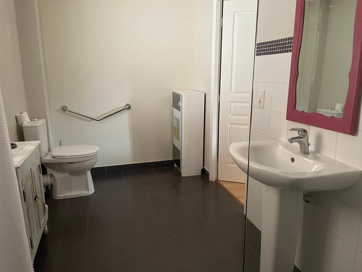 Le Maine N 5 - Fleac Angouleme - Suite Tilleul ภายนอก รูปภาพ